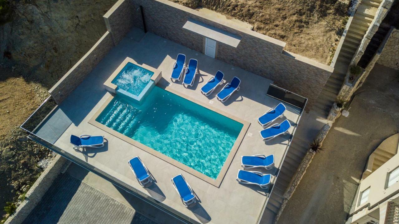 Apartments Pusic Omiš Eksteriør billede